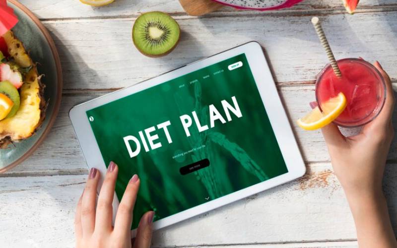 Navigating The Dietary Landscape: A Balanced Approach To Current Diet Trends